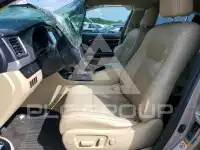 2015 Toyota Highlander фото