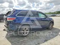 2015 Toyota Highlander photo