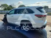 2015 Toyota Highlander фото
