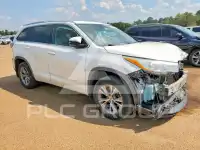 2015 Toyota Highlander фото
