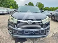 2015 Toyota Highlander фото
