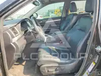 2015 Toyota Highlander photo