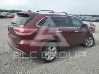 2015 Toyota Highlander фото