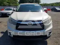 2015 Toyota Highlander photo