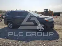 2015 Toyota Highlander photo