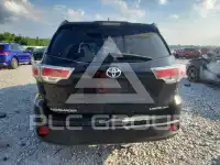 2015 Toyota Highlander photo
