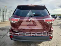 2015 Toyota Highlander photo