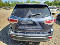 2015 Toyota Highlander фото