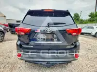 2015 Toyota Highlander фото