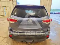 2015 Toyota Highlander фото