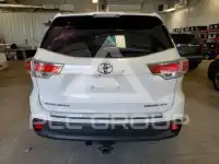 2015 Toyota Highlander фото