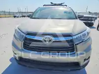 2015 Toyota Highlander photo