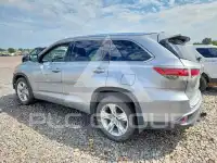 2015 Toyota Highlander фото