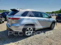 2015 Toyota Highlander photo