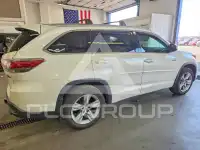 2015 Toyota Highlander фото