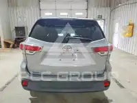 2015 Toyota Highlander photo