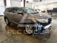 2015 Toyota Highlander фото