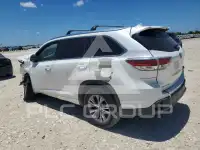2015 Toyota Highlander фото