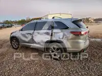 2015 Toyota Highlander фото