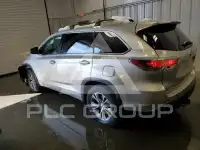 2015 Toyota Highlander photo