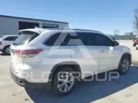 2015 Toyota Highlander фото
