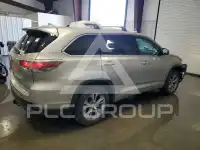2015 Toyota Highlander photo