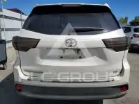 2015 Toyota Highlander фото