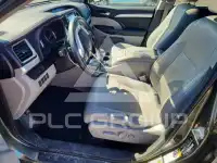 2015 Toyota Highlander photo