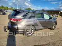 2015 Toyota Highlander фото