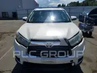 2015 Toyota Highlander фото