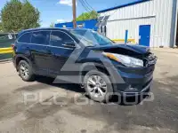 2015 Toyota Highlander фото