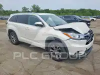 2015 Toyota Highlander фото