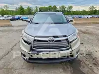 2015 Toyota Highlander photo