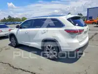 2015 Toyota Highlander фото