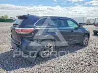 2015 Toyota Highlander photo