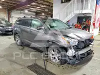 2015 Toyota Highlander фото