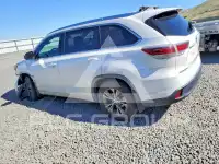 2015 Toyota Highlander фото