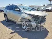2015 Toyota Highlander фото