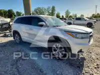 2015 Toyota Highlander photo