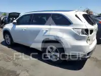 2015 Toyota Highlander фото