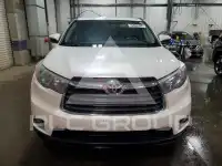 2015 Toyota Highlander фото