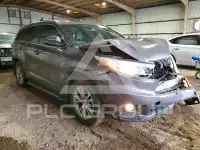 2015 Toyota Highlander photo