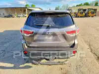 2015 Toyota Highlander фото