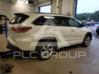2015 Toyota Highlander photo