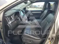 2015 Toyota Highlander фото