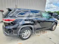 2015 Toyota Highlander photo