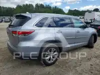 2015 Toyota Highlander фото