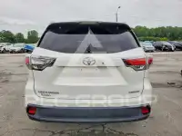 2015 Toyota Highlander photo