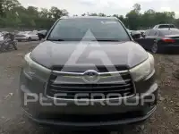 2015 Toyota Highlander photo
