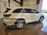 2015 Toyota Highlander photo